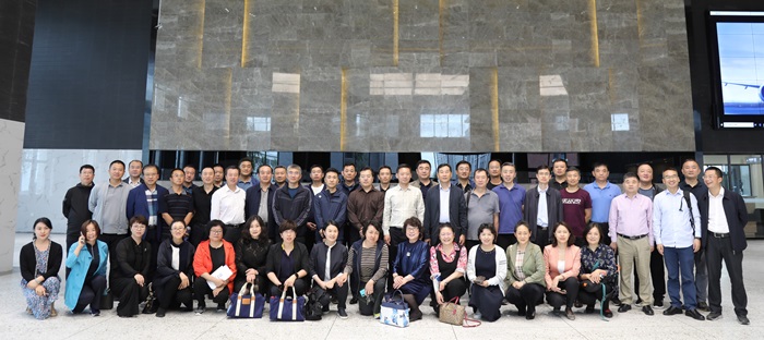 沈陽(yáng)市委黨校學(xué)員蒞臨沈陽(yáng)航空產(chǎn)業(yè)園參觀調(diào)研